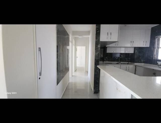 3 BEDROOM PROPERTY TO RENT IN NORTH BEACH